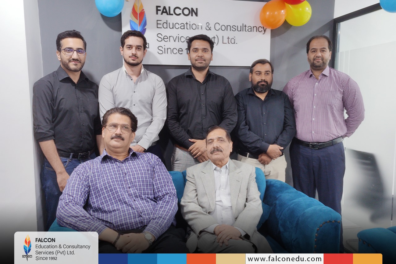 𝐅𝐚𝐥𝐜𝐨𝐧 𝐄𝐝𝐮𝐜𝐚𝐭𝐢𝐨𝐧 𝐢𝐬 𝐧𝐨𝐰 𝐚𝐭 𝐆𝐫𝐚𝐧𝐝 𝐒𝐪𝐮𝐚𝐫𝐞 𝐌𝐚𝐥𝐥, 𝐋𝐚𝐡𝐨𝐫𝐞!